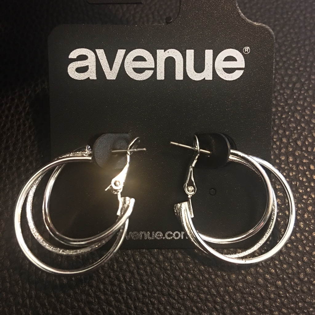 Avenue Silver Tone Earrings 12$